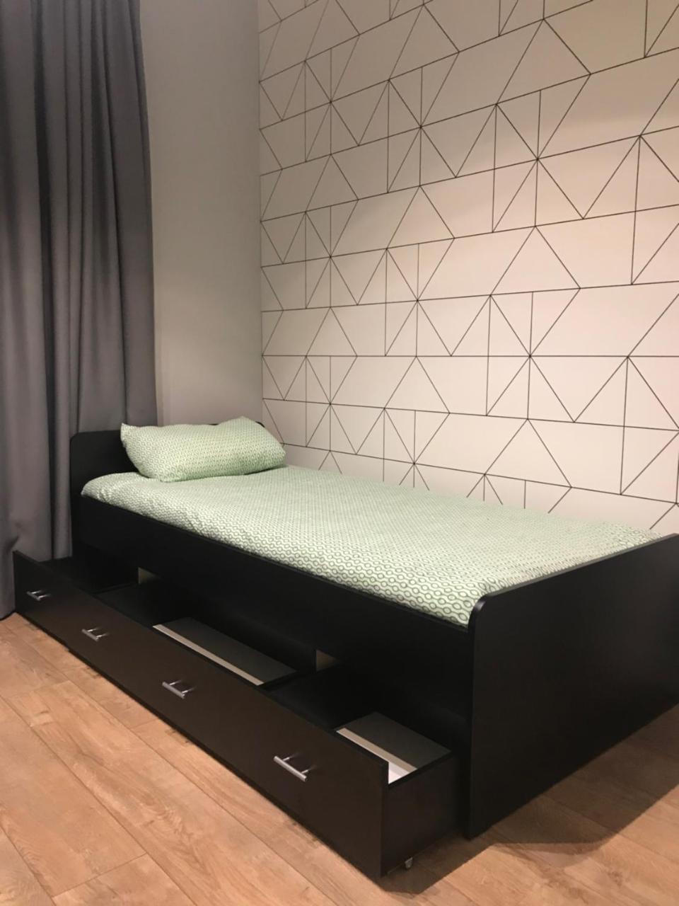 Crystal Guesthouse Варшава Экстерьер фото